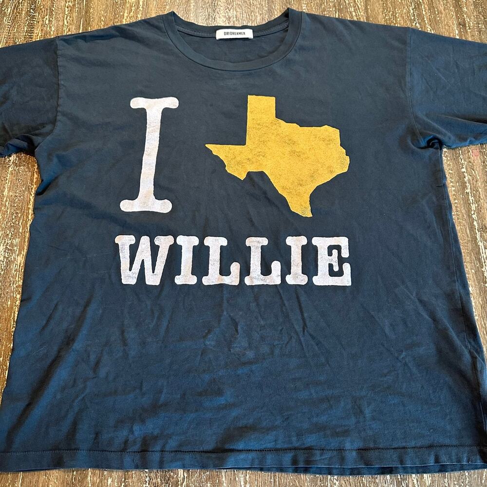 Daydreamer I Texas Willie Nelson Country USA Oversized Tee Gray Womens Size S
